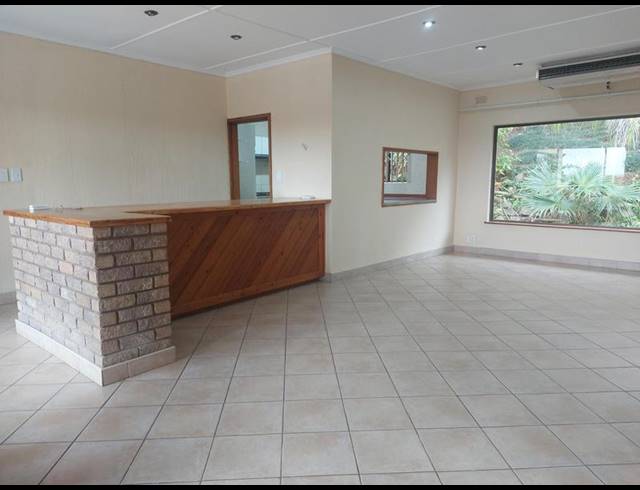 4 BEDROOM HOUSE FOR SALE IN PANORAMA